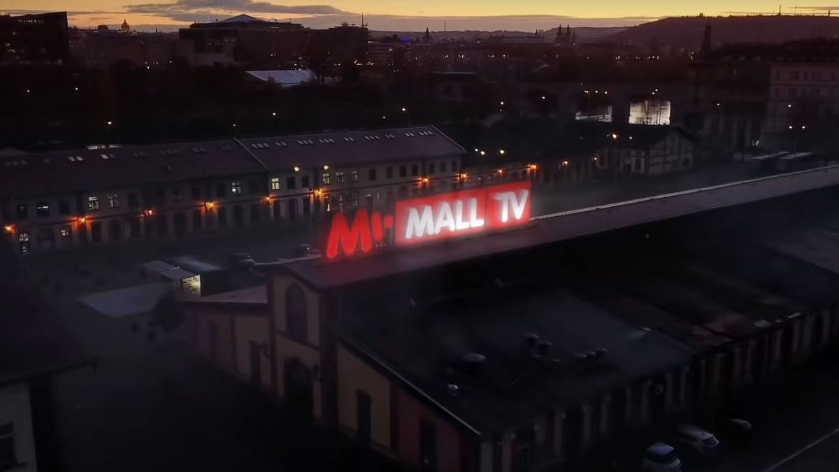 PPF se zbavila neziskové televize Mall.tv. Projekt ovládli dva miliardáři